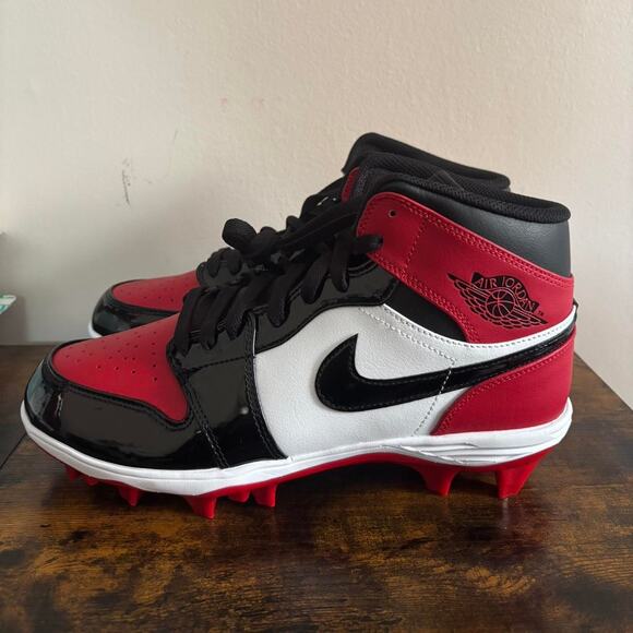 Nike air jordan 1 mid TD cleats \'Bred Toe\' football size 9.5 mens main image 5